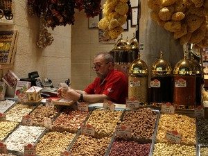 Banca no Mercado de Especiarias - Istambul - Turquia Banca no Mercado de Especiarias - Istambul - Turquia