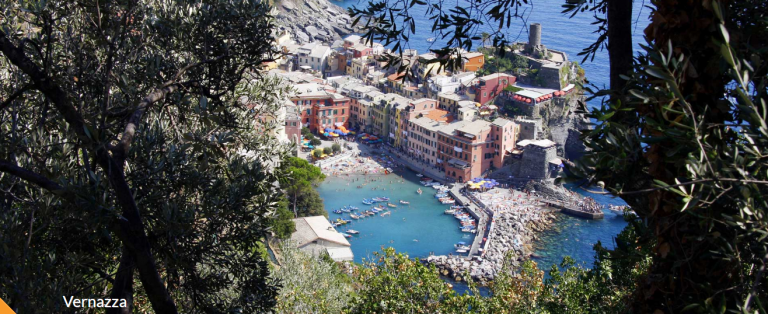 Vernazza - Cinque Terre - Itália - Um lindo vilarejo - CINQUE TERRE  Tesouro da Itália