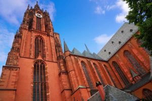 Catedral de S. Bartolomeu - Frankfurt - Alemanha Catedral de S. Bartolomeu - Frankfurt - Alemanha - Frankfurt - Lugares imperdíveis