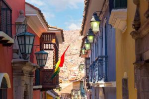 Bolívia - Curiosidades - Países que mudaram de nome